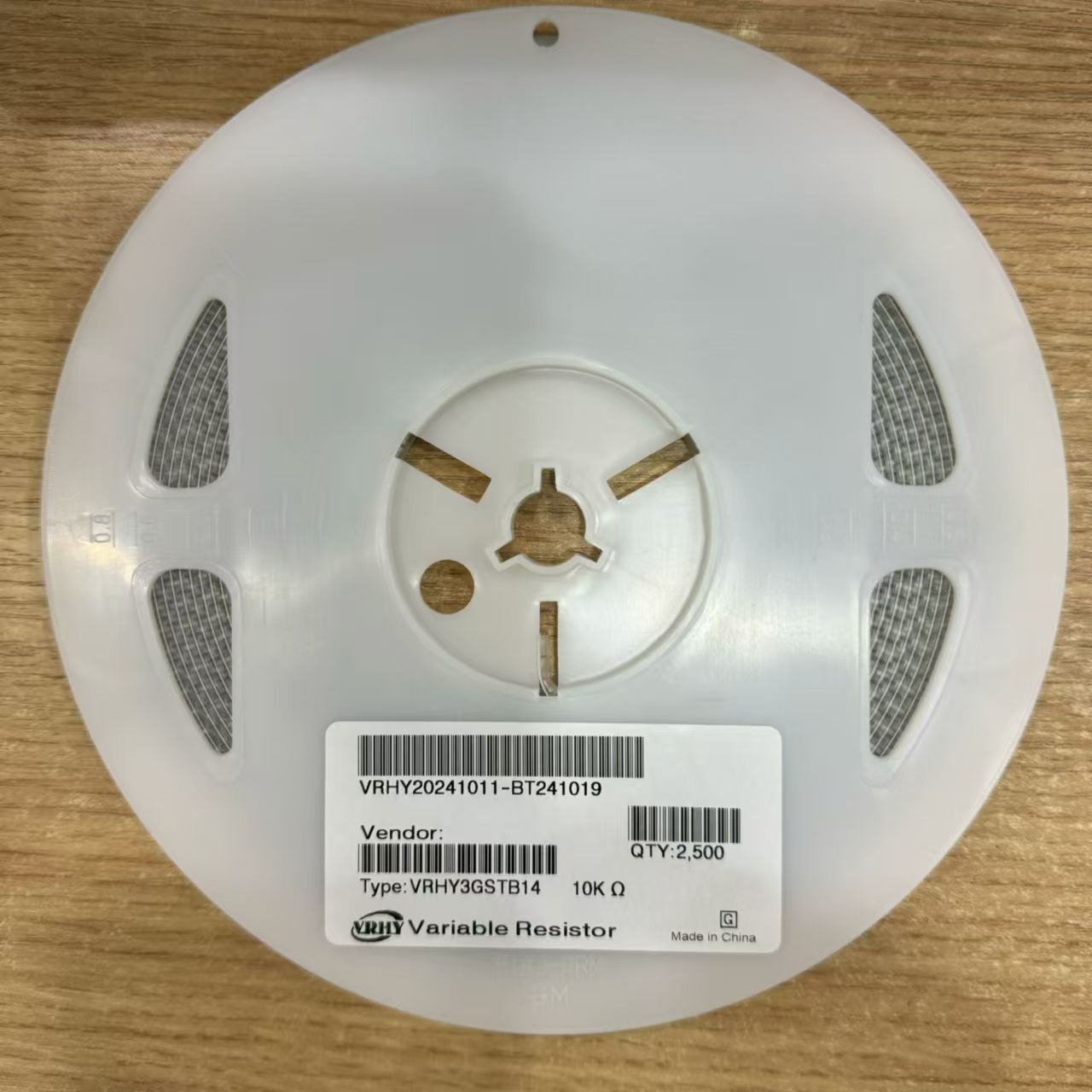 ½3*3mmɵλVRHY3GSTBֵ΢103